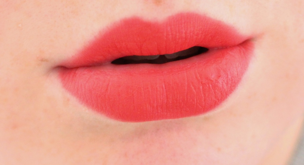 bourjois rouge edition velvet peach club