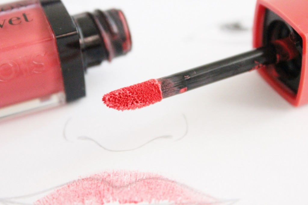 bourjois rouge edition velvet peach club review and swatches